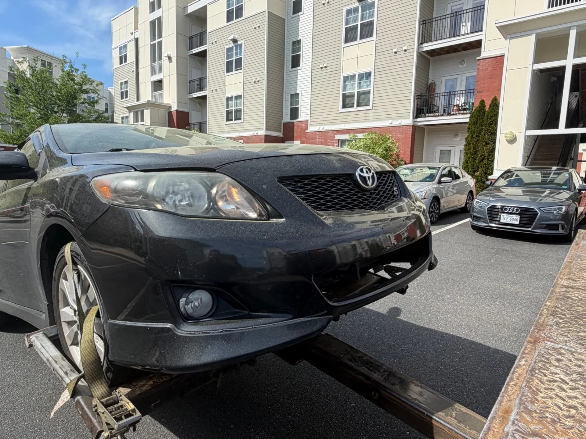 Dalo Auto Recycling commuter car pickup in Arlington, VA