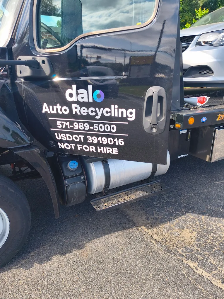 Dalo Auto Recycling flatbed truck on a Stafford pickup