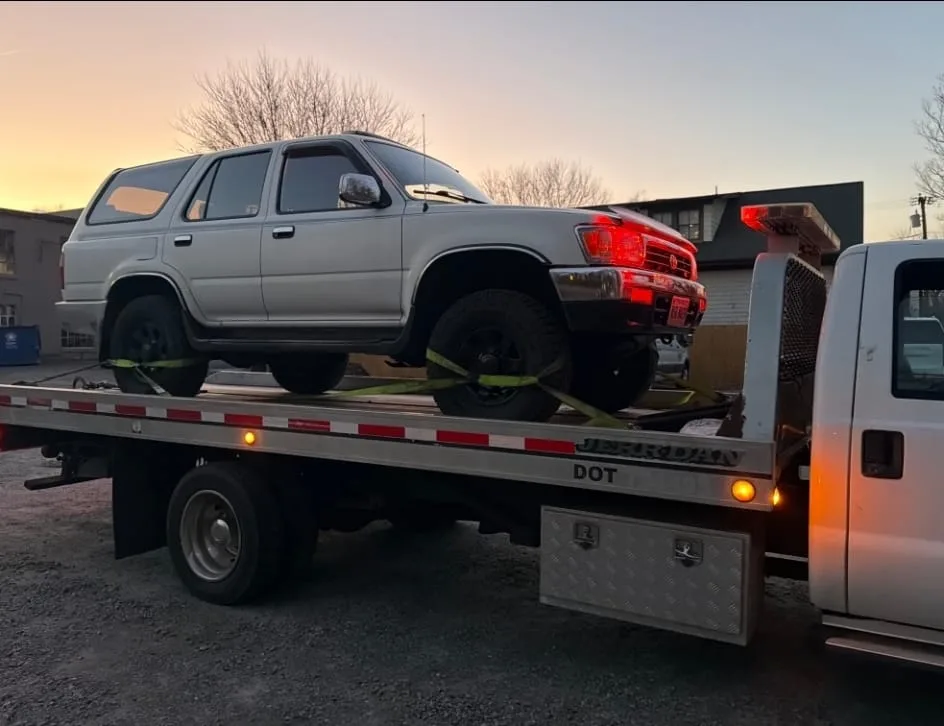 SUV pickup in Oakton, VA by Dalo Auto Recycling